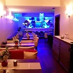 Отель Glorina 3*