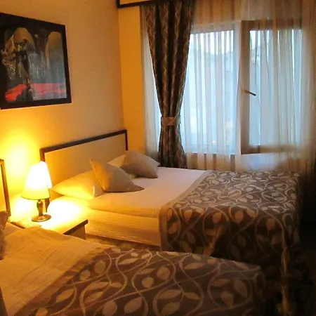 Hotel Glorina 3*