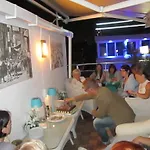 Ξενοδοχείο Glorina 3*