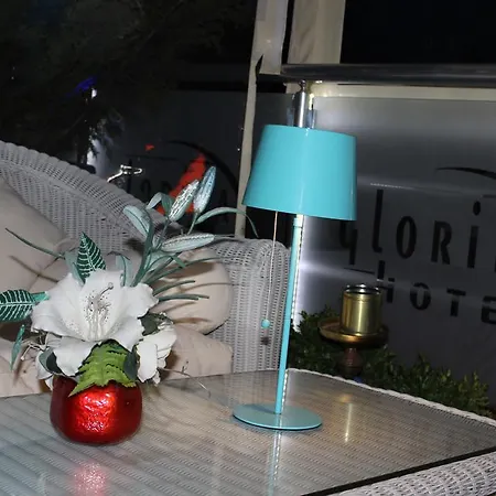 Glorina 酒店